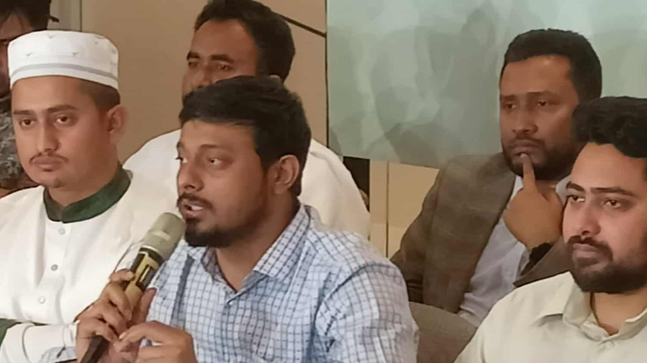 শাপলা কলির ডিজাইন পাইনি, নির্বাচনী প্রচারণার কাজে নামতে পারছি না: নাসীরুদ্দীন